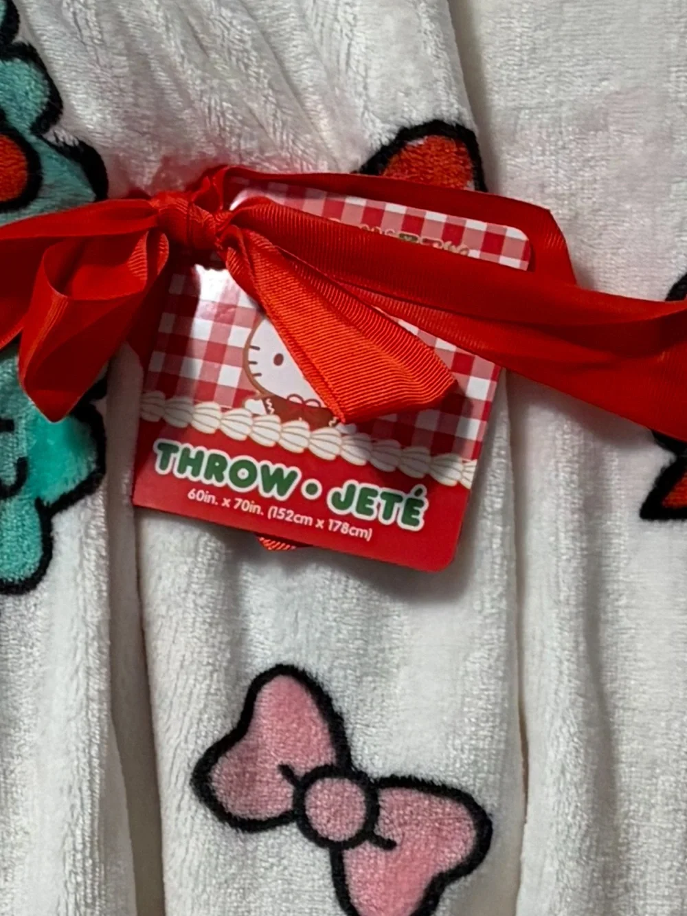 Hello Kitty Bow Wreath White Plush Holiday Throw Blanket